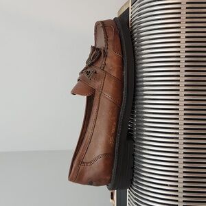 COMFY EARTH BROWN LEATHER SLIP ON TASSLED LOAFERS SZ 7.5